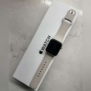 Apple Watch SE (2nd Gen) [GPS 40mm] AppleCare!